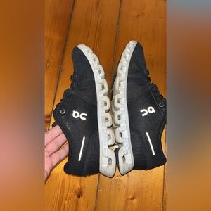 Womens on clouds black and White Athletic Sneakers